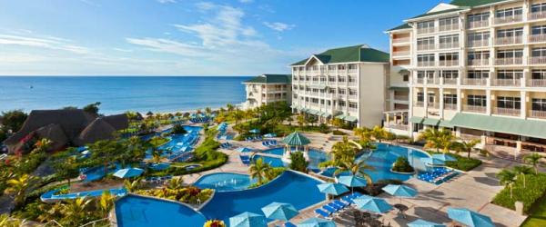 Sheraton Bijao Beach Resort