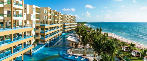 Generations Riviera Maya by Karisma